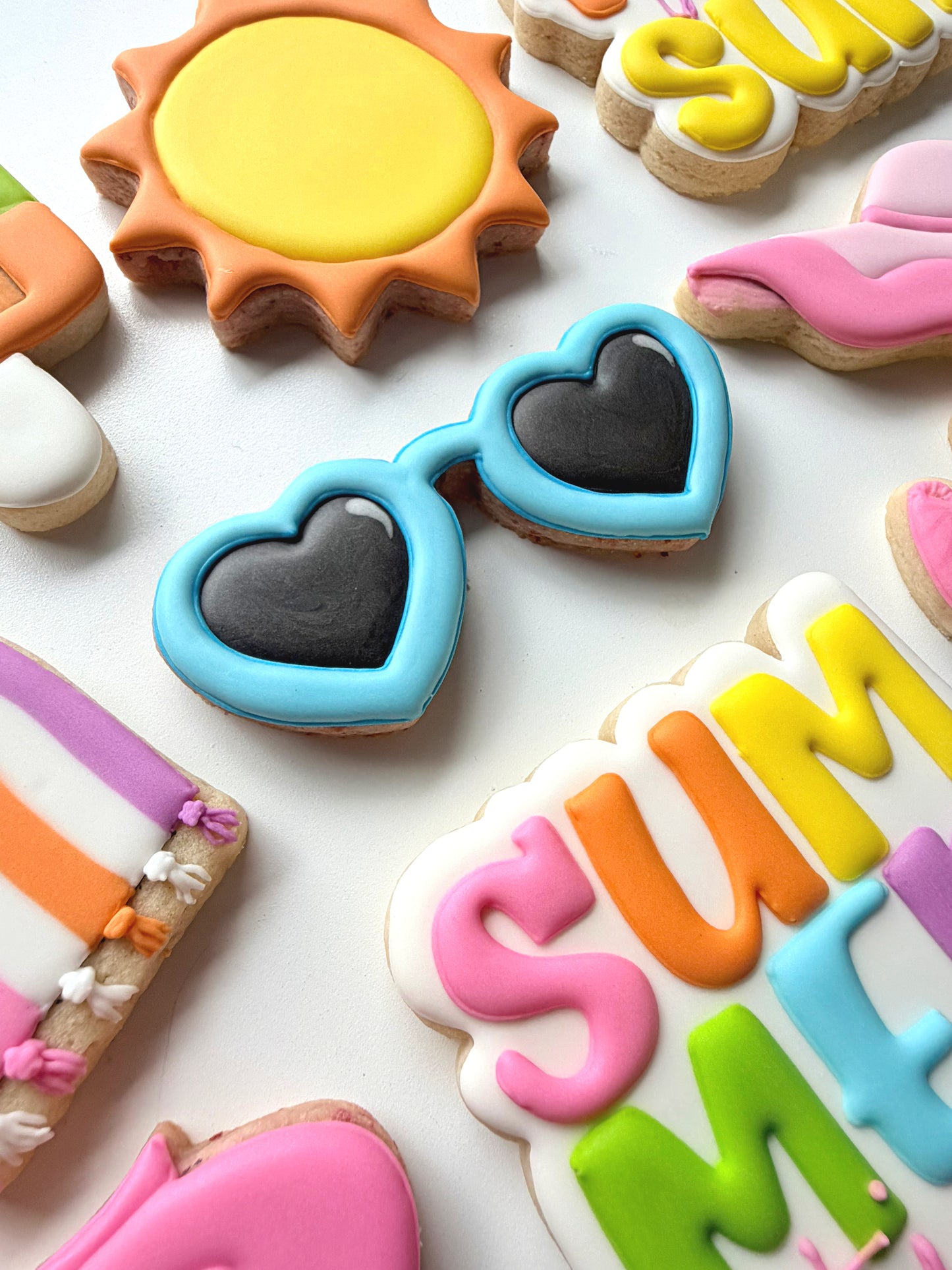 Heart Sunglasses Cookie Cutter